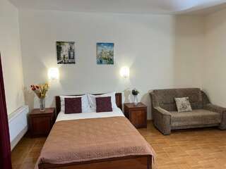 Гостиница Лагуна Кабардинка Трехместный номер Делюкс-1